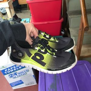 Adidas pump sneakers size 8